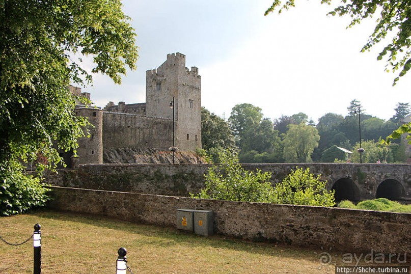 Остановка в городке-наследии Кэр (Heritage town Caher)