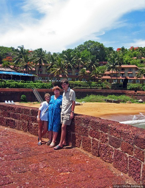 Португальский форт Агуада на Гоа