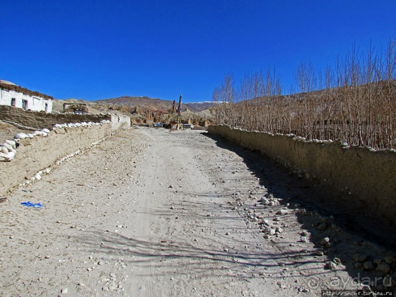 Верхом по Верхнему Мустангу