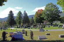 В гостях у Радуги. Прогулка по кладбищу