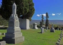 В гостях у Радуги. Прогулка по кладбищу