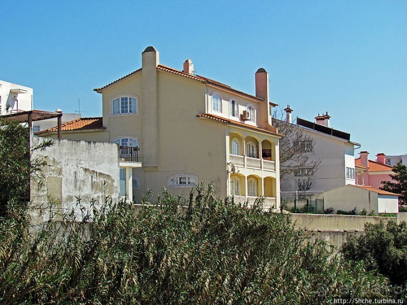 Мафра современная. Настоящее и прошлое рядом