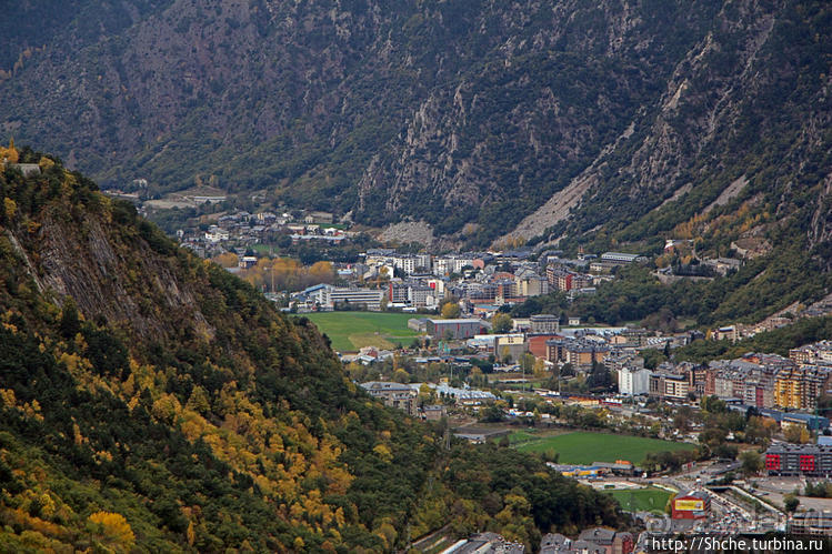 По горам в поиске лучших видов на столицу Андорры