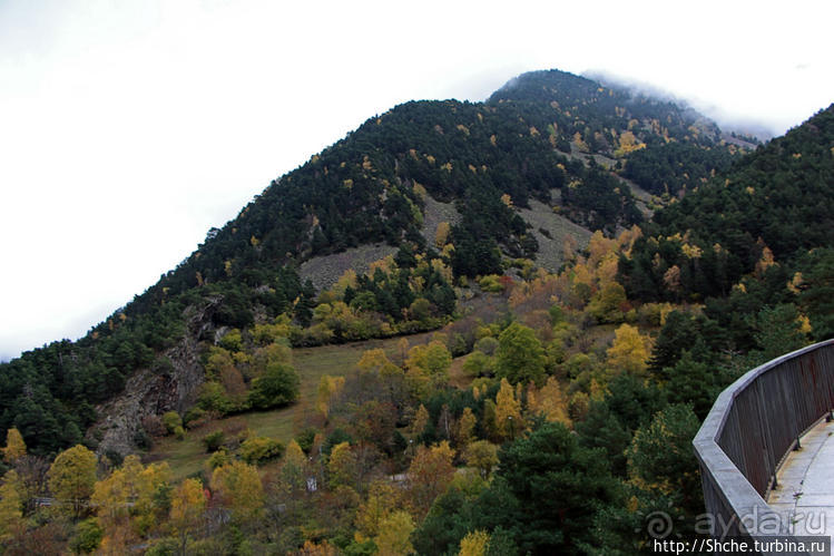 По горам в поиске лучших видов на столицу Андорры