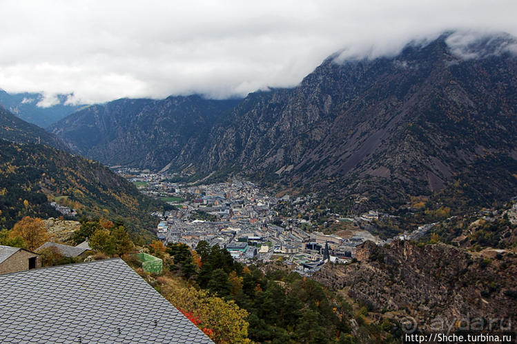 По горам в поиске лучших видов на столицу Андорры