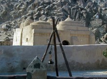 Старейшая мечеть Эмиратов (1446г.) и пара фортов рядом