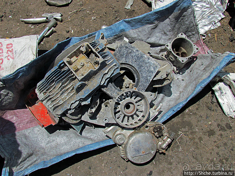 "А сувениры здесь не производят" Литейный цех на Мадагаскаре