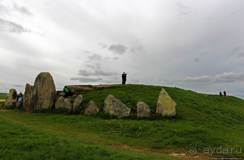 West Kennet Long Barrow. Неолитическая гробница близ Эйвбери