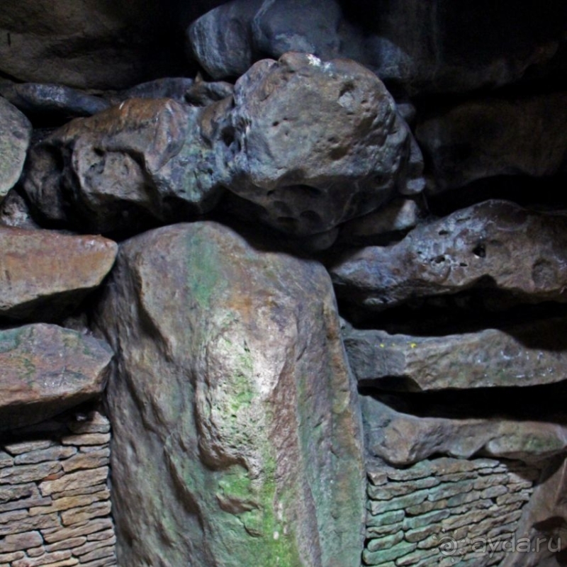 West Kennet Long Barrow. Неолитическая гробница близ Эйвбери