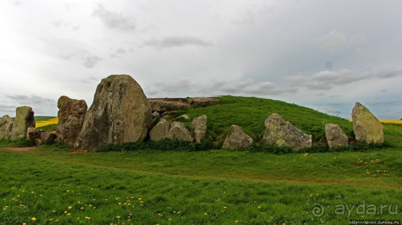 West Kennet Long Barrow. Неолитическая гробница близ Эйвбери