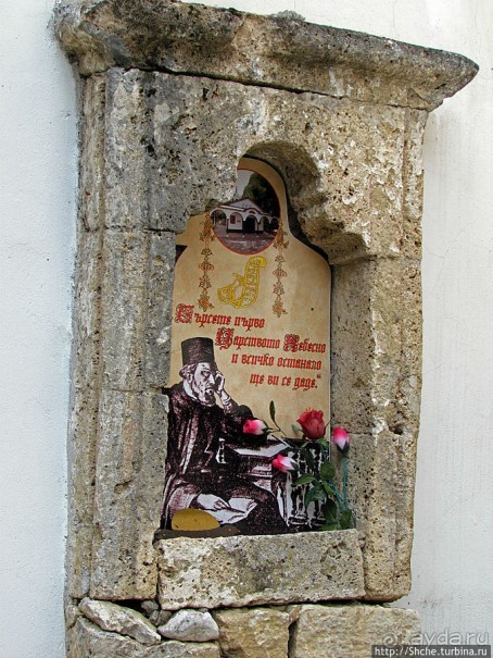 Храм Черепишского монастыря — древние росписи и иконы