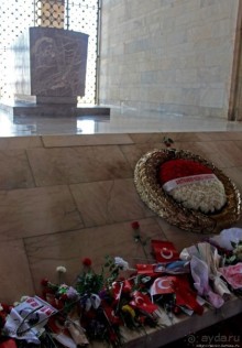 Мавзолей отца народа