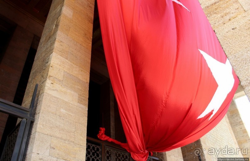 Мавзолей отца народа