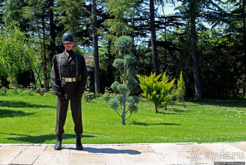 Мавзолей отца народа