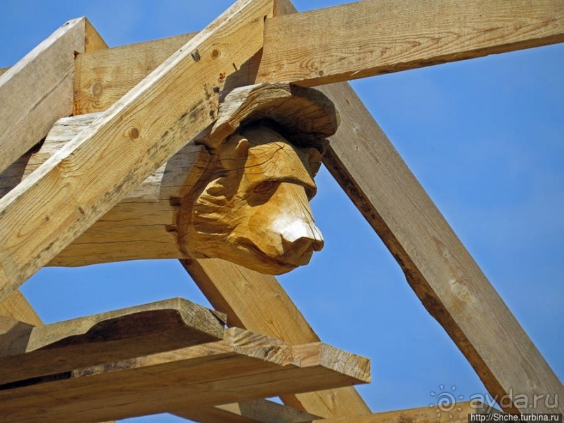 Есть лес, и есть опушка... и будет здесь избушка