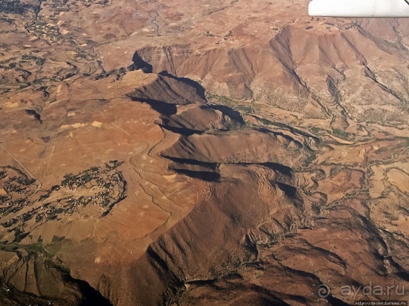 Под крылом самолета... Безжизненный север Эфиопии