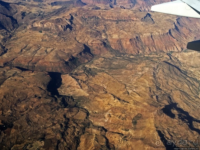 Под крылом самолета... Безжизненный север Эфиопии