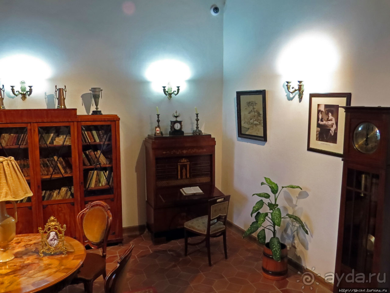 Музейные интерьеры Мирского замка