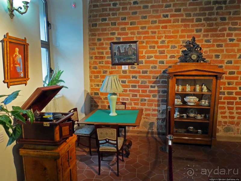 Музейные интерьеры Мирского замка