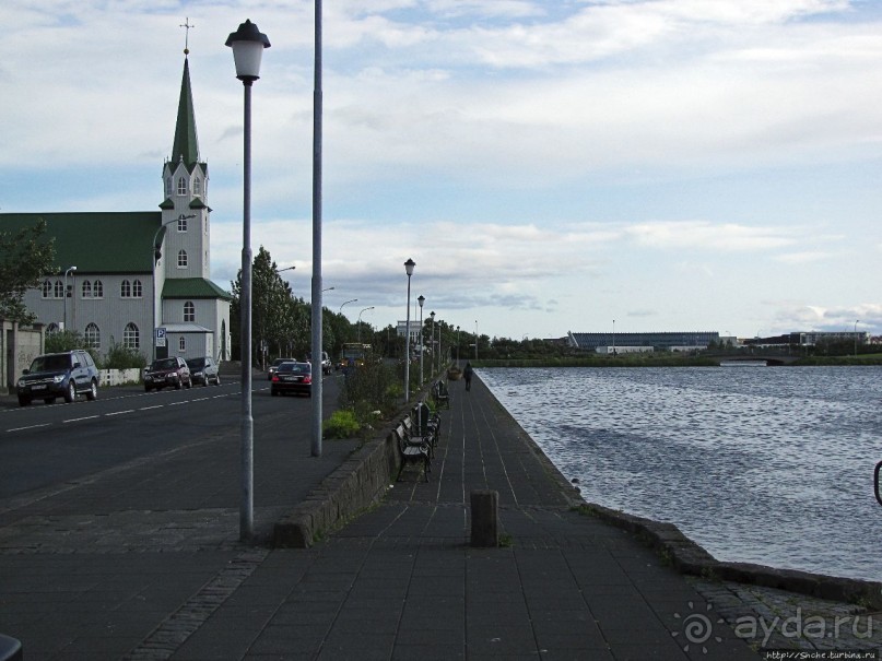 Тьёрнин — по-исландски просто "пруд"