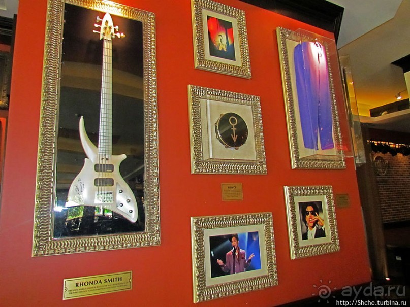 Культовое кафе в Бухаресте