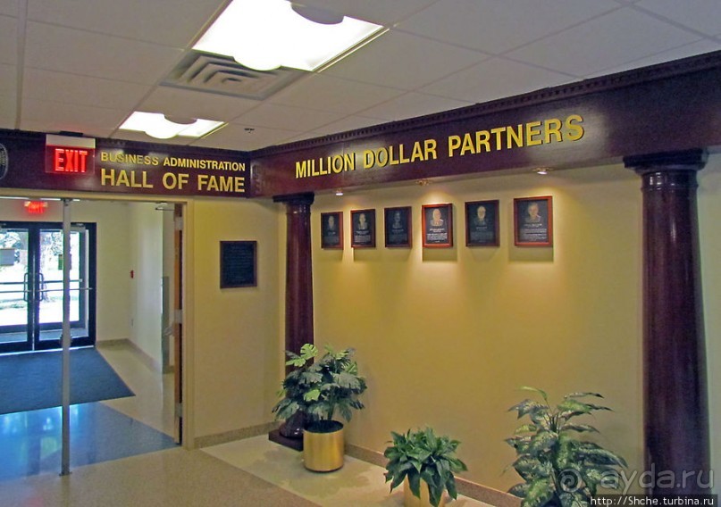 University of Toledo — один из крупнейших университетов США