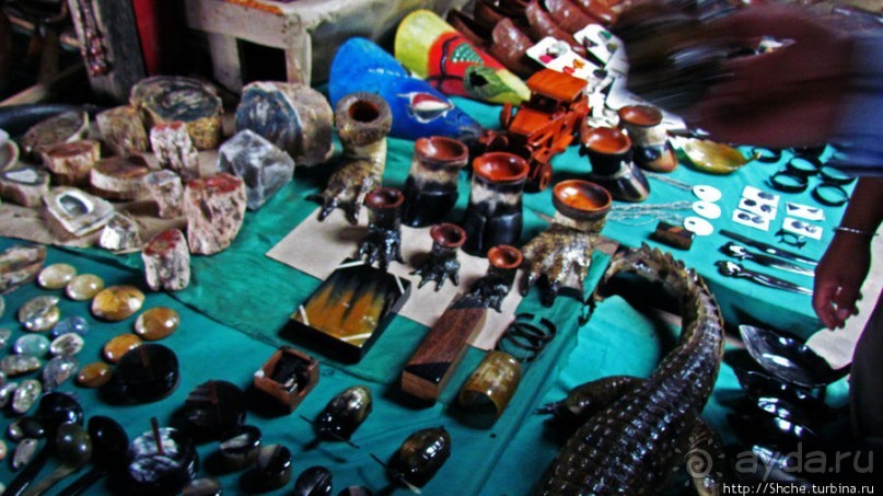 Удобное место запастись сувенирами на Мадагаскаре