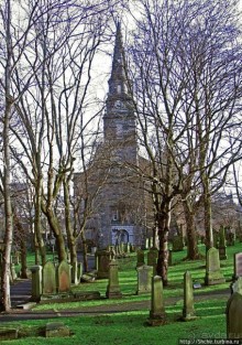 Притяжение каменных плит. Приходская церковь Св. Кутберта