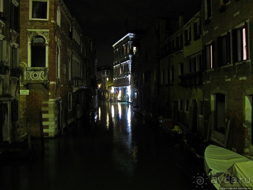 Альбом отзыва "До Риальто мы добрались ближе к ночи"