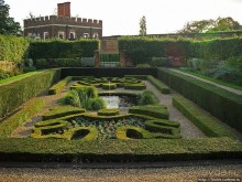 Дворцово-парковый ансамбль Хэмптон Корт