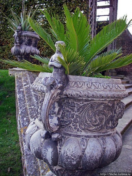 Дворцово-парковый ансамбль Хэмптон Корт