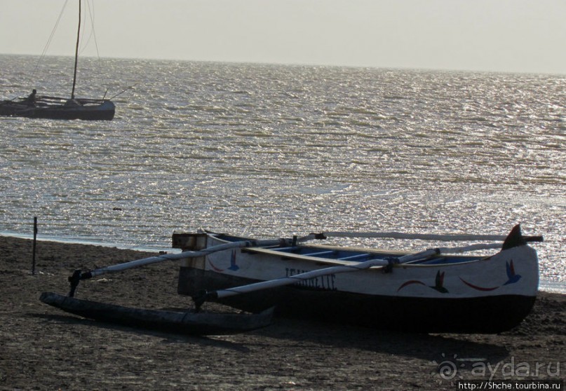 Рыбацкая бухта в Тулиаре. Отлив