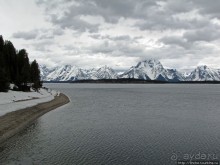 Альбом отзыва "Jackson Lake Dam - дамба на озере Джексон"