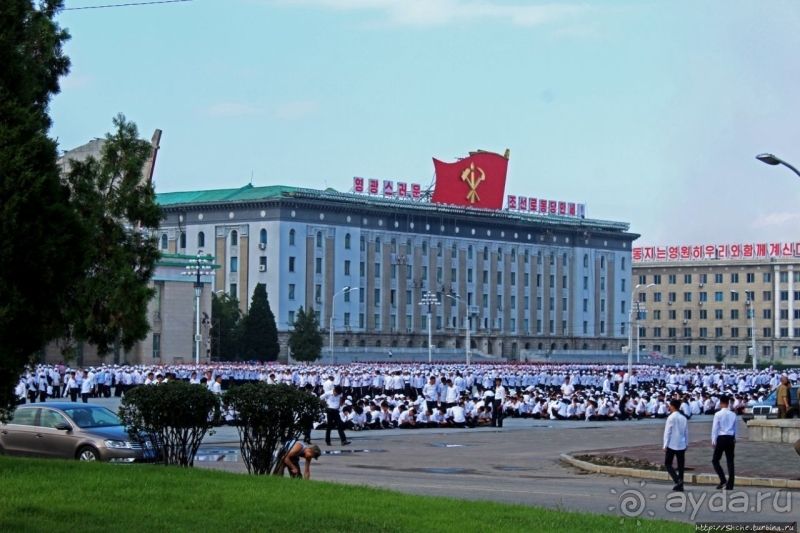 Площадь имени Ким Ир Сена и репетиция парада 9 сентября