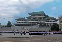 Площадь имени Ким Ир Сена и репетиция парада 9 сентября