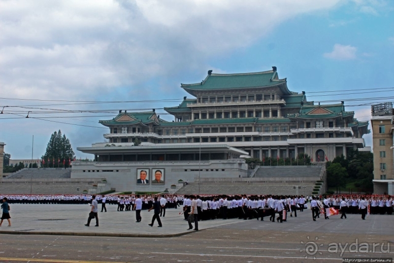 Площадь имени Ким Ир Сена и репетиция парада 9 сентября