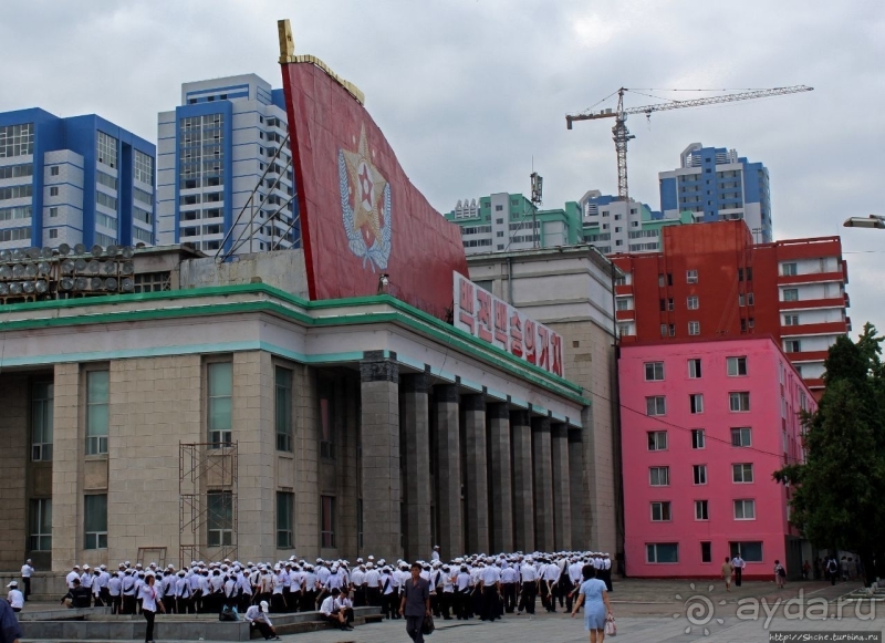 Площадь имени Ким Ир Сена и репетиция парада 9 сентября