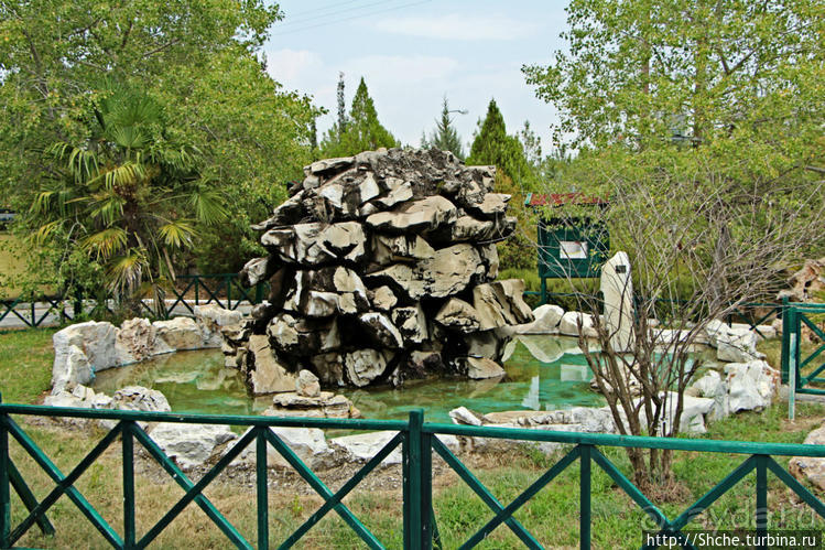 Крупнейшая пещера Греции Алистрати и пиратская фотосъемка