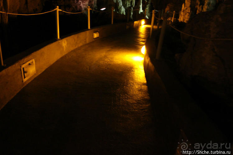 Крупнейшая пещера Греции Алистрати и пиратская фотосъемка