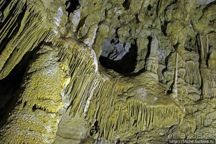 Крупнейшая пещера Греции Алистрати и пиратская фотосъемка