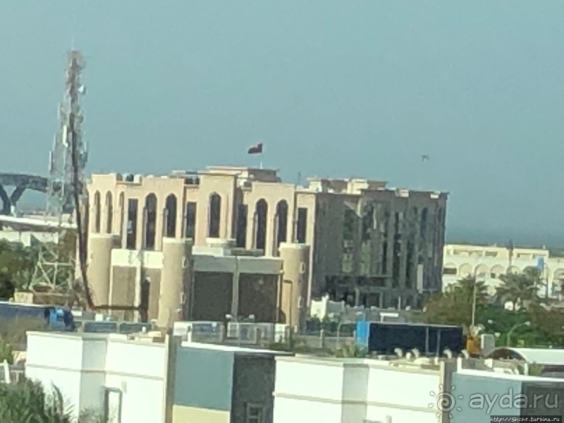 Оман нас встретил роскошным отелем