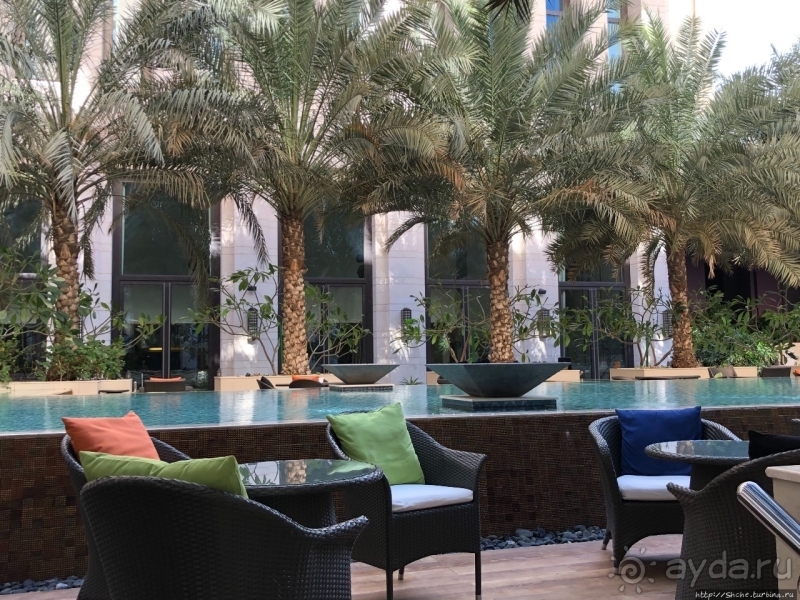 Оман нас встретил роскошным отелем