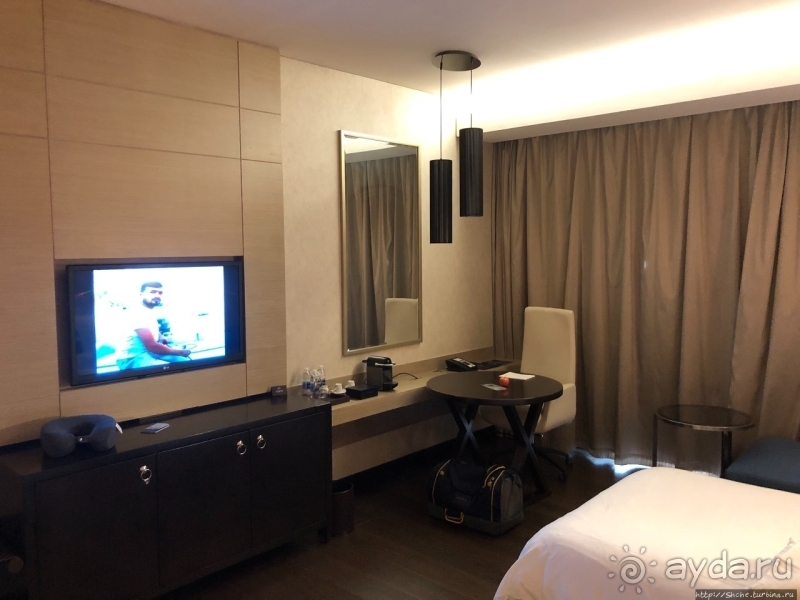 Оман нас встретил роскошным отелем