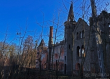 Замок в Копице — сгорел, но обещает вернуться