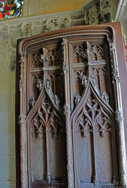 Часовня св. Губерта — скромное захоронение скромного бога