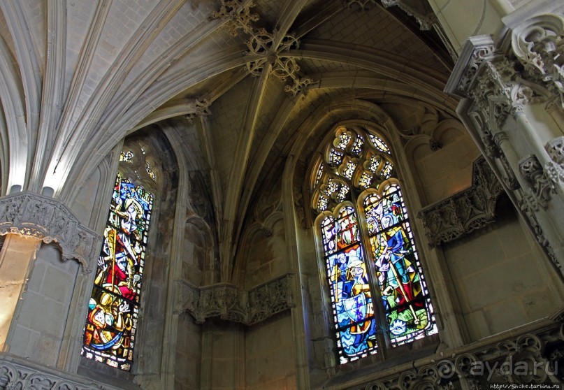 Часовня св. Губерта — скромное захоронение скромного бога