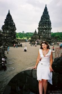 Прамбанан — индуистский комплекс 10 века на Яве (ЮНЕСКО 642)