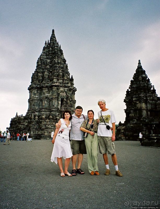 Прамбанан — индуистский комплекс 10 века на Яве (ЮНЕСКО 642)