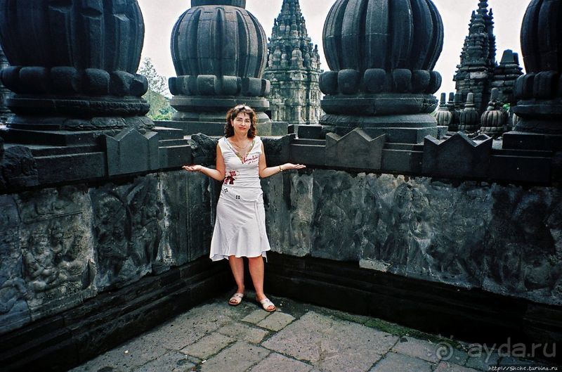 Прамбанан — индуистский комплекс 10 века на Яве (ЮНЕСКО 642)