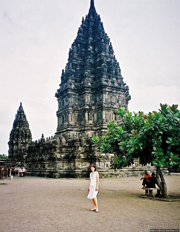 Прамбанан — индуистский комплекс 10 века на Яве (ЮНЕСКО 642)